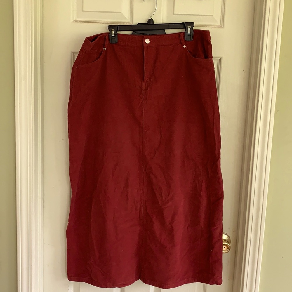 Sweet Modesty corduroy burgundy maxi skirt      New Never worn